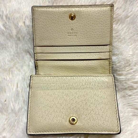 🔥GUCCI Fruit Bi Fold Wallet GG
Marmont Cherry Strawberry - Picture 8 of 16